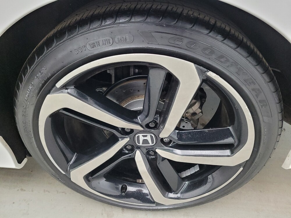 2018 Honda Accord in Maple Heights, OH 44137 - 18133404 31