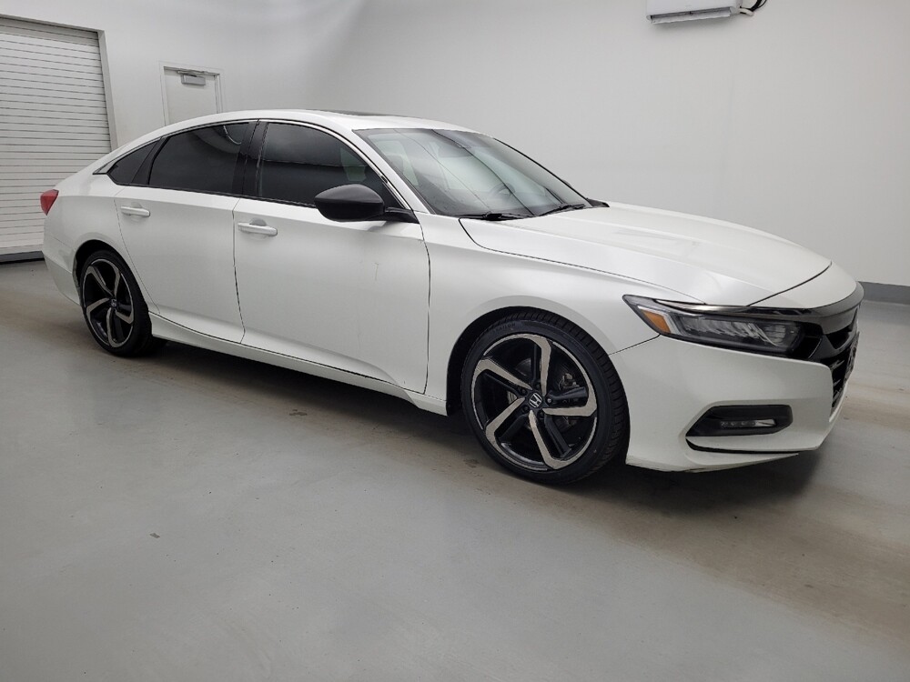 2018 Honda Accord in Maple Heights, OH 44137 - 18133404 11