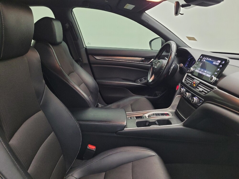 2018 Honda Accord in Maple Heights, OH 44137 - 18133404 21