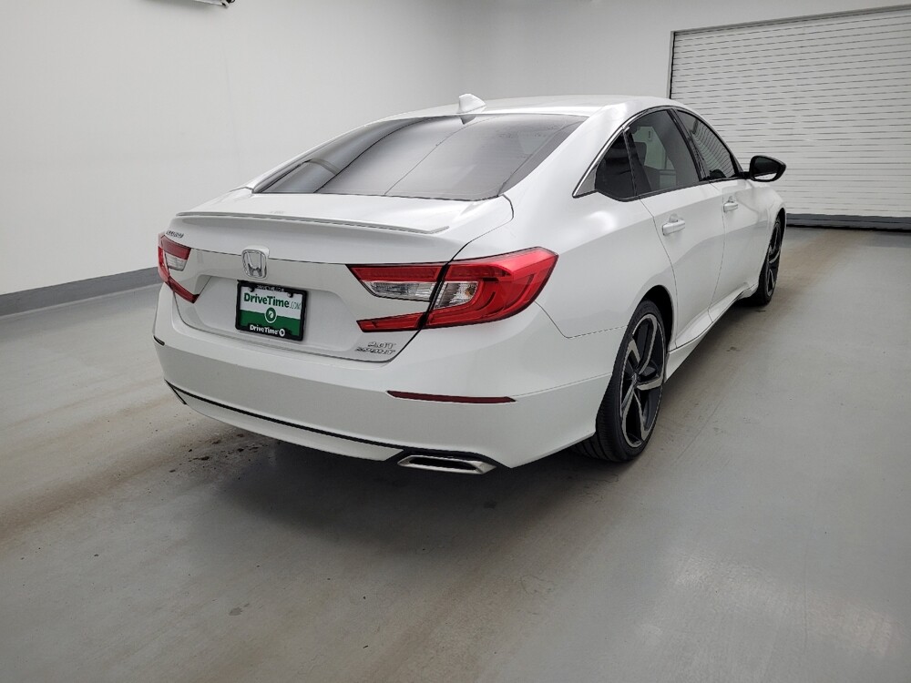 2018 Honda Accord in Maple Heights, OH 44137 - 18133404 9