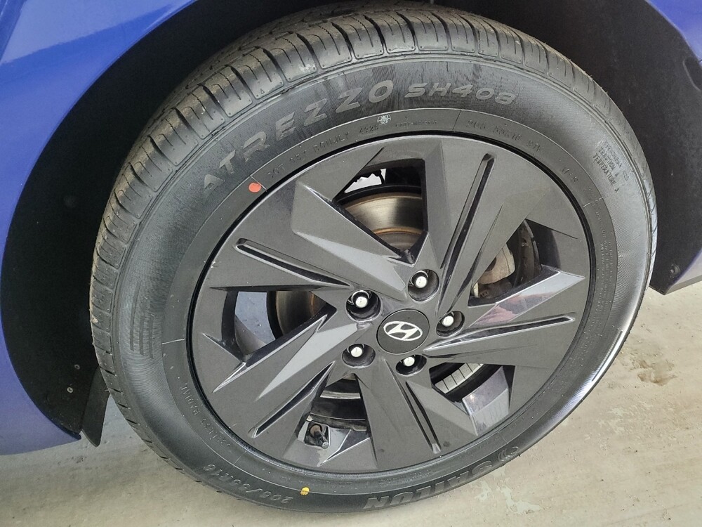 2021 Hyundai Elantra in Louisville, KY 40258 - 18133407 31