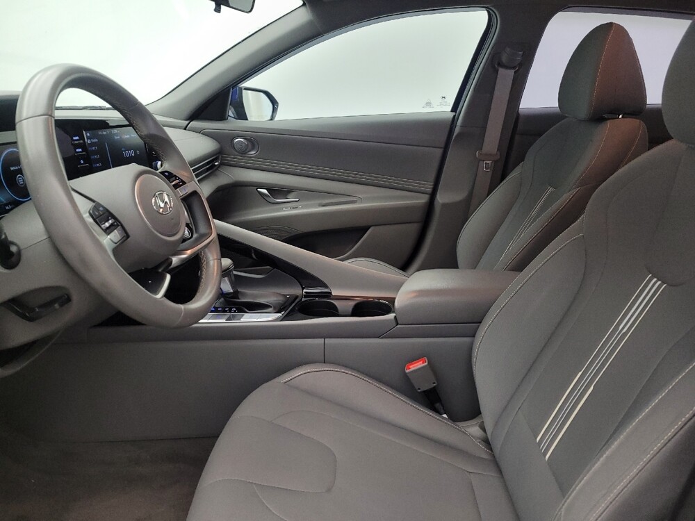 2021 Hyundai Elantra in Louisville, KY 40258 - 18133407 17