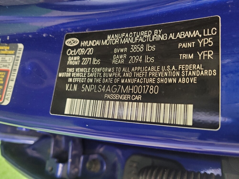 2021 Hyundai Elantra in Louisville, KY 40258 - 18133407 33