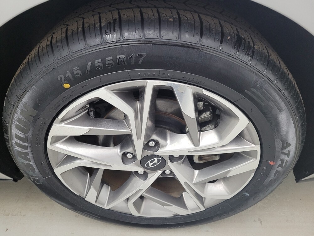 2021 Hyundai Sonata in Louisville, KY 40258 - 18133409 31