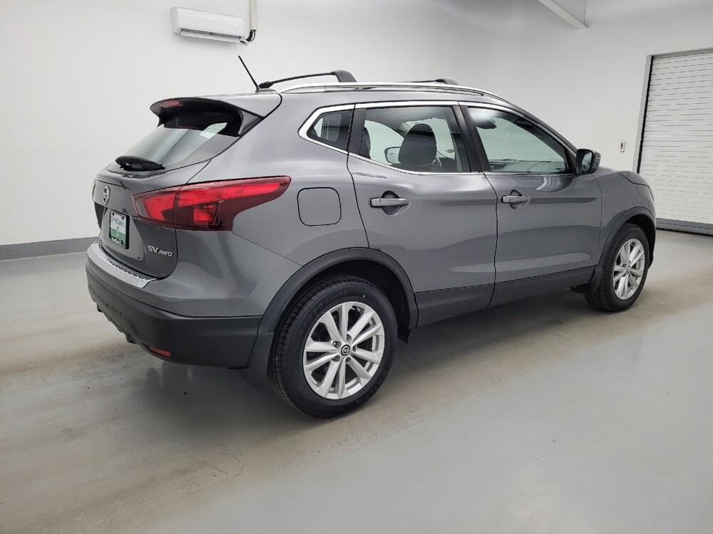 2019 Nissan Rogue Sport in Maple Heights, OH 44137 - 18133412 10