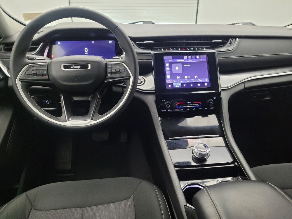 2023 Jeep Grand Cherokee in Louisville, KY 40258 - 18133413 22