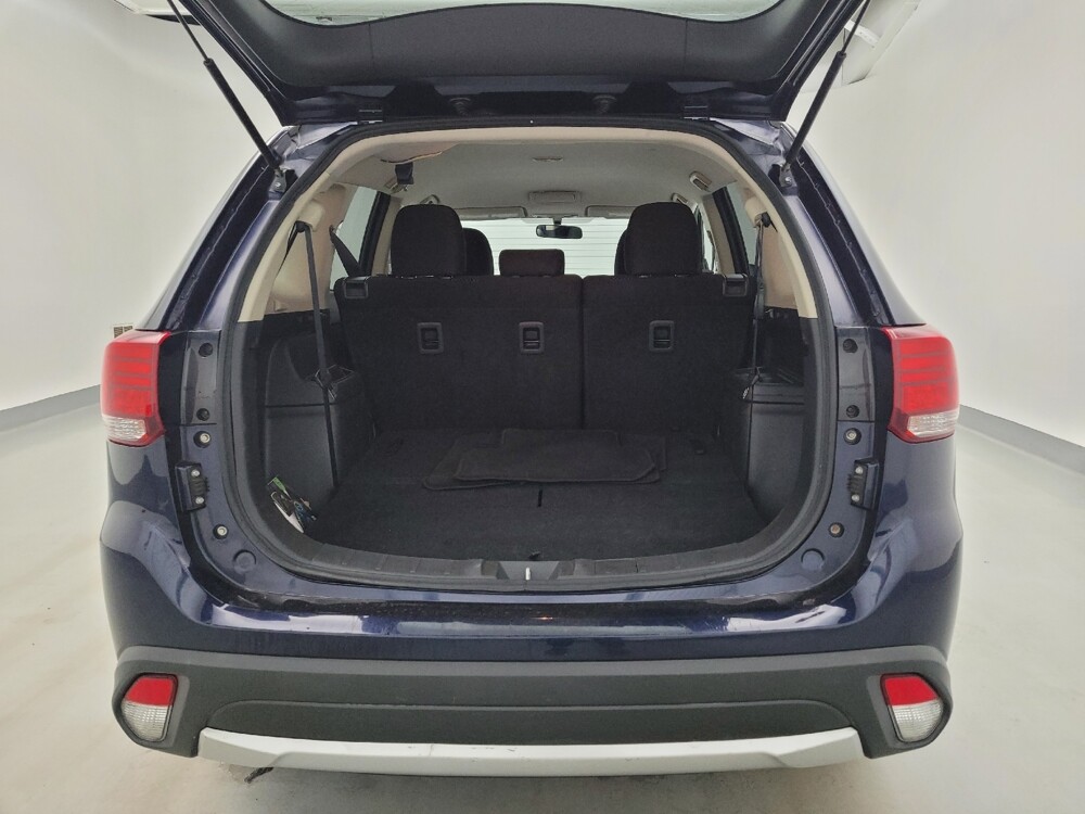 2016 Mitsubishi Outlander in Maple Heights, OH 44137 - 18133415 29