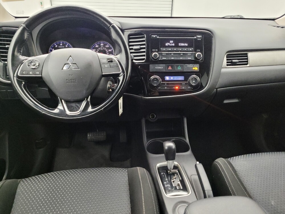 2016 Mitsubishi Outlander in Maple Heights, OH 44137 - 18133415 22