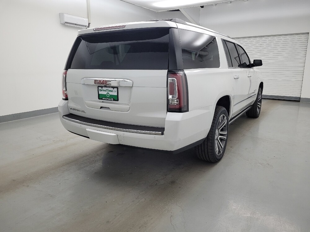 2018 GMC Yukon XL in Cincinnati, OH 45255 - 18133417 9
