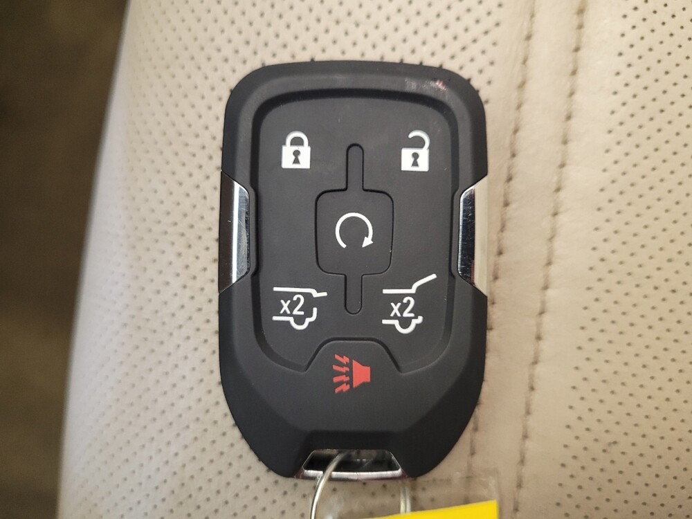 2018 GMC Yukon XL in Cincinnati, OH 45255 - 18133417 32