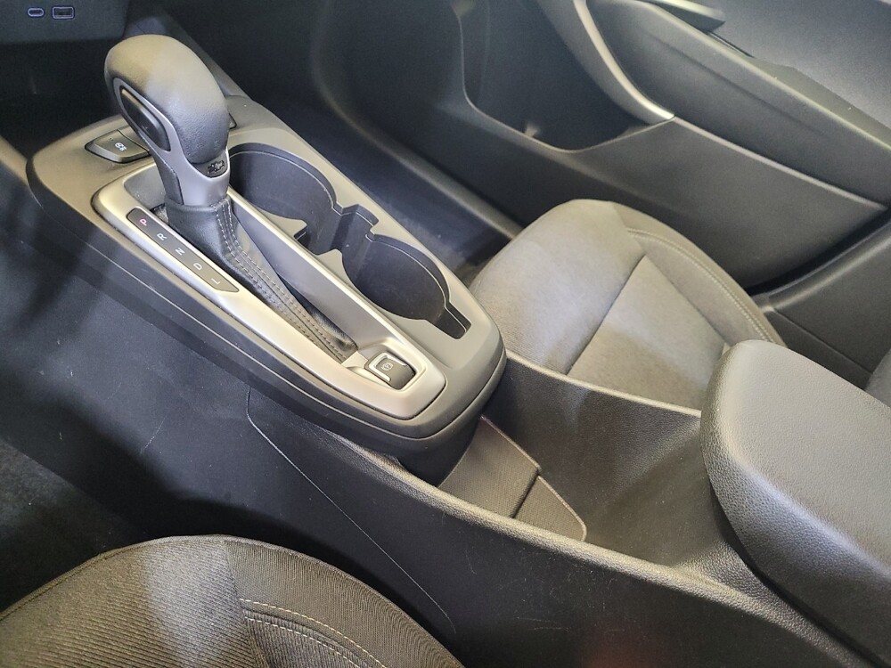 2024 Chevrolet Trax in Cincinnati, OH 45255 - 18133418 26