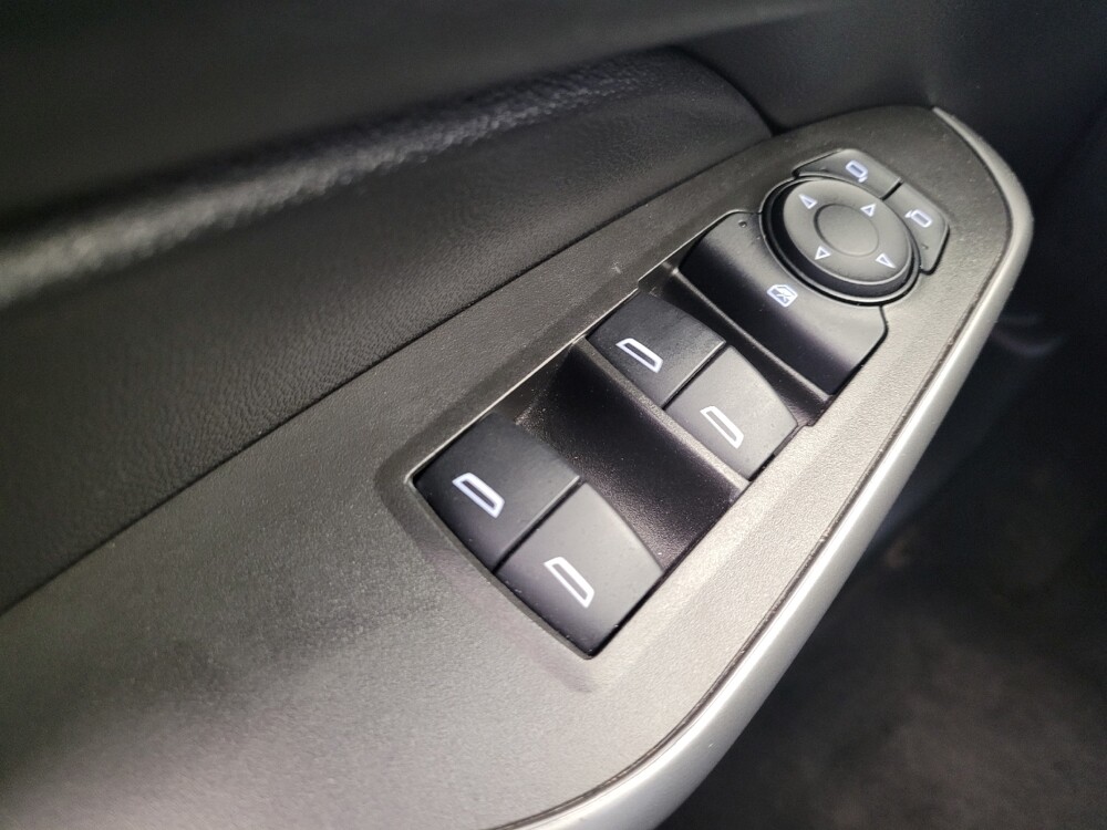 2024 Chevrolet Trax in Cincinnati, OH 45255 - 18133418 27