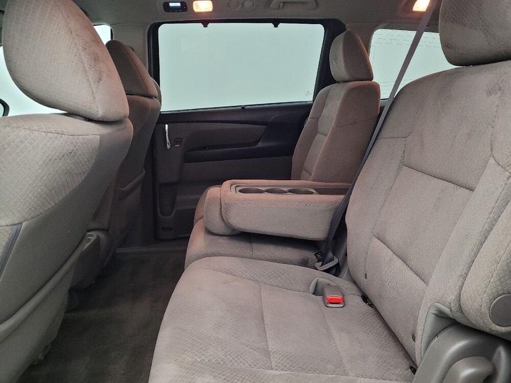 2016 Honda Odyssey in Louisville, KY 40258 - 18133419 18
