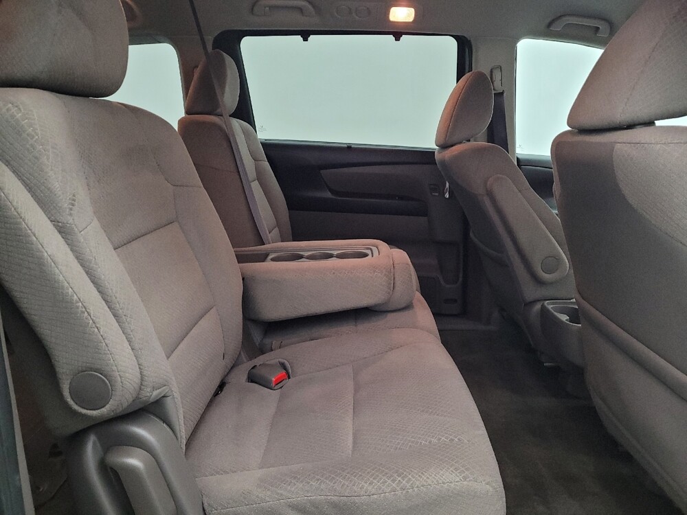 2016 Honda Odyssey in Louisville, KY 40258 - 18133419 19