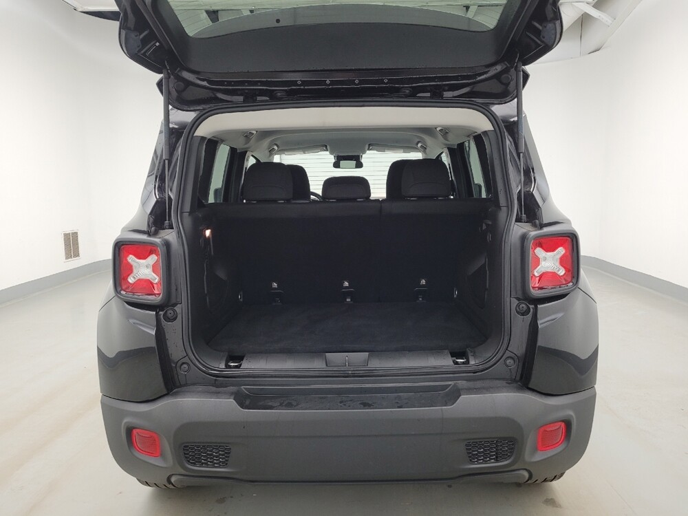 2020 Jeep Renegade in Cincinnati, OH 45255 - 18133422 29