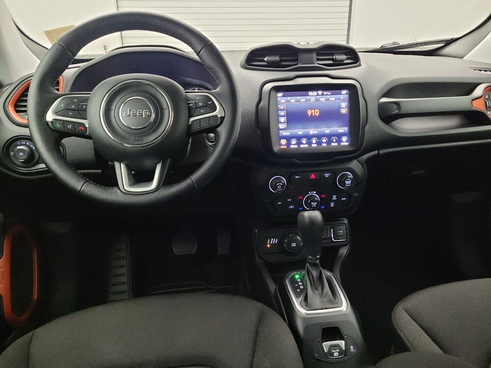 2020 Jeep Renegade in Cincinnati, OH 45255 - 18133422 22