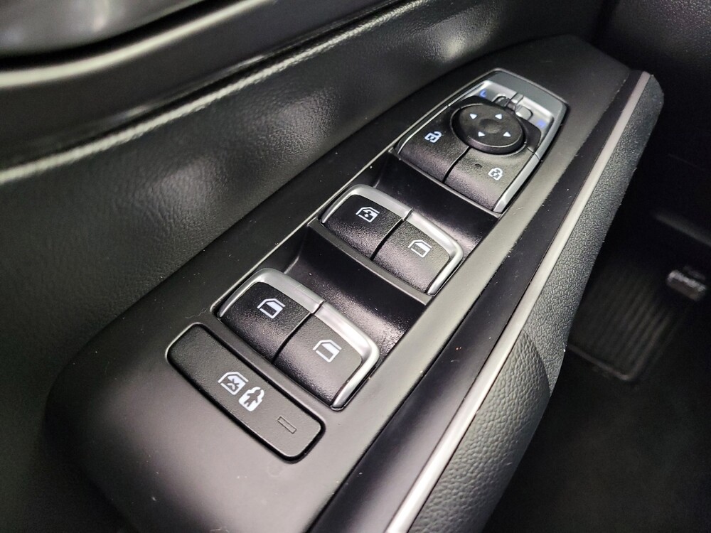 2022 Kia Sorento in Maple Heights, OH 44137 - 18133423 27