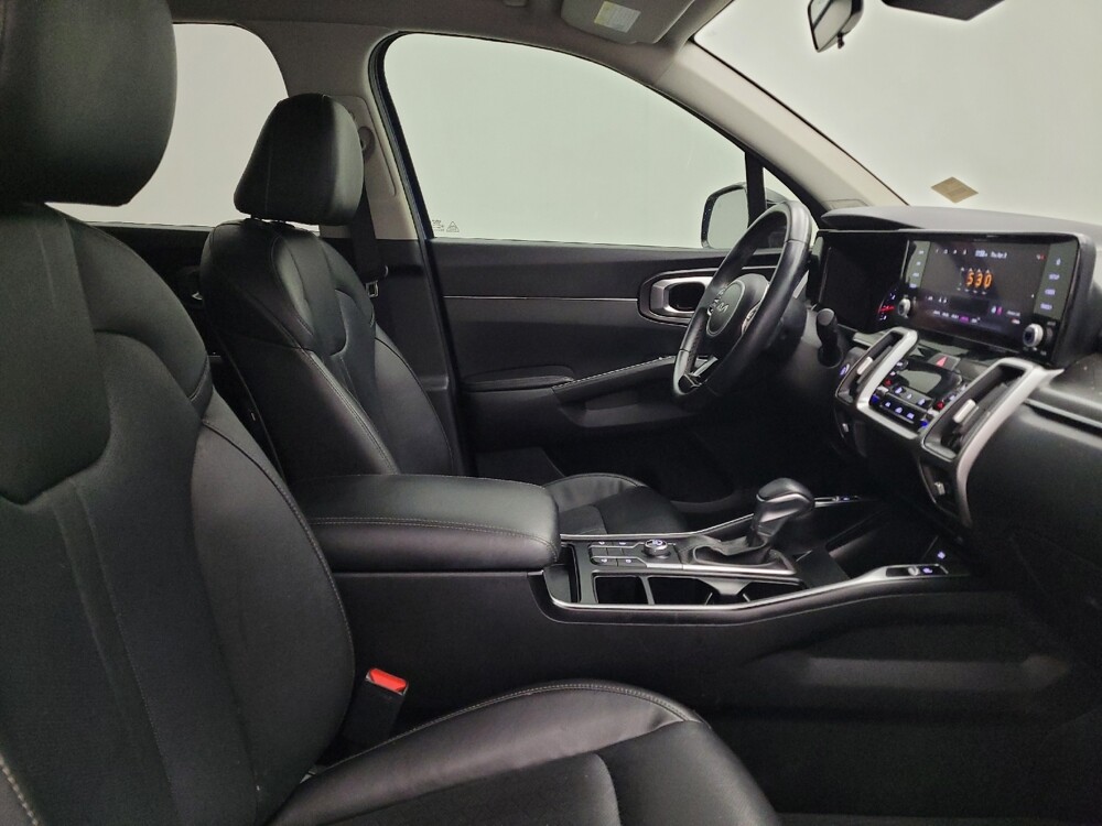 2022 Kia Sorento in Maple Heights, OH 44137 - 18133423 21