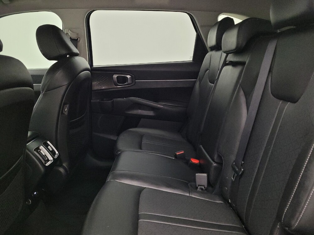 2022 Kia Sorento in Maple Heights, OH 44137 - 18133423 18