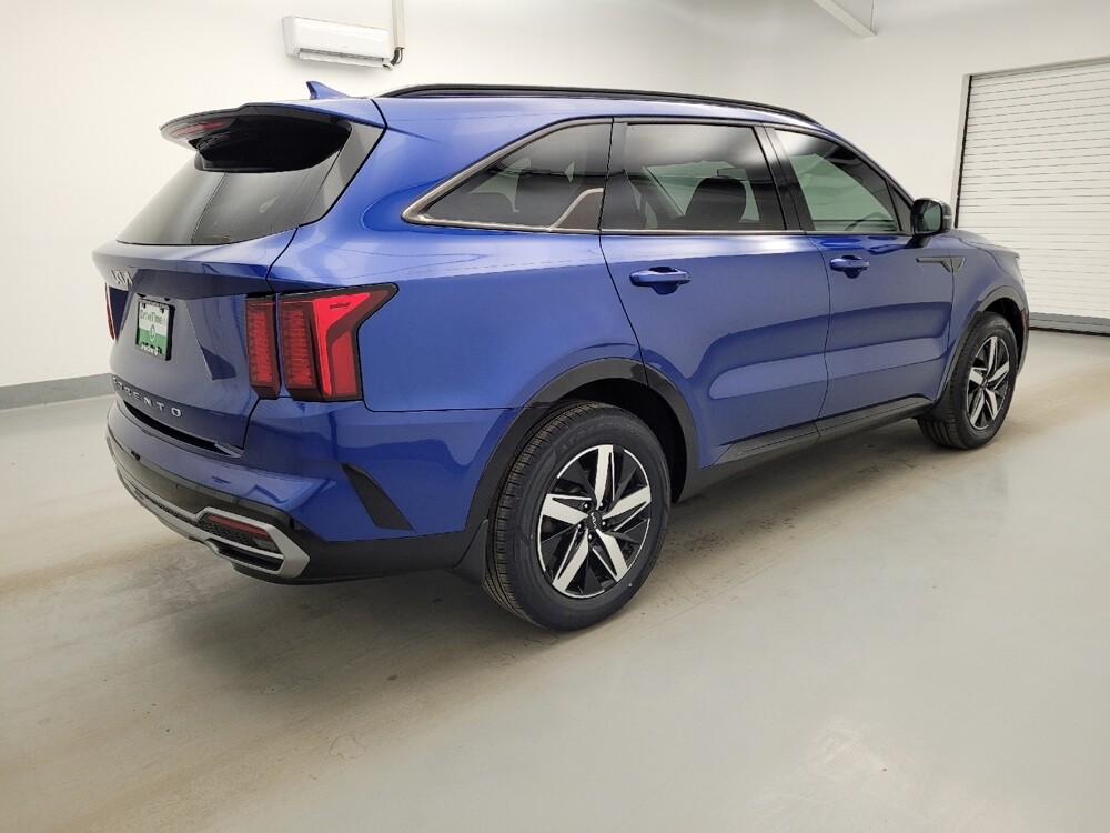 2022 Kia Sorento in Maple Heights, OH 44137 - 18133423 10