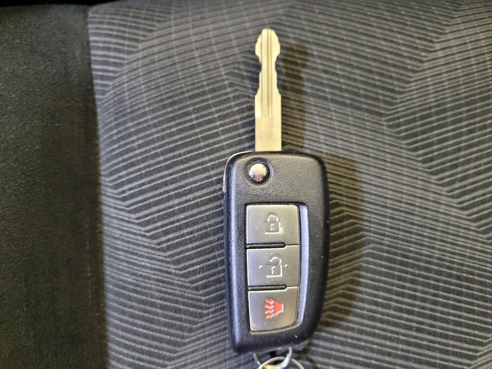 2015 Nissan Rogue in Columbus, OH 43228 - 18133424 32