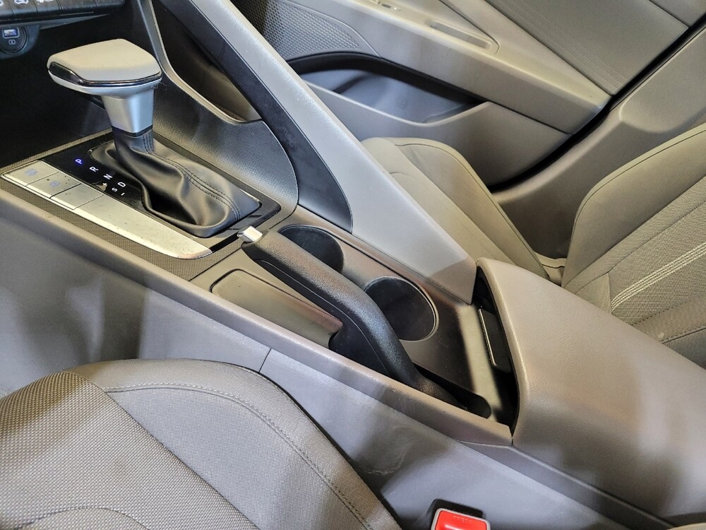 2023 Hyundai Elantra in Louisville, KY 40258 - 18133425 26