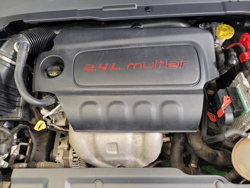 2020 Jeep Compass in Louisville, KY 40258 - 18133426 30