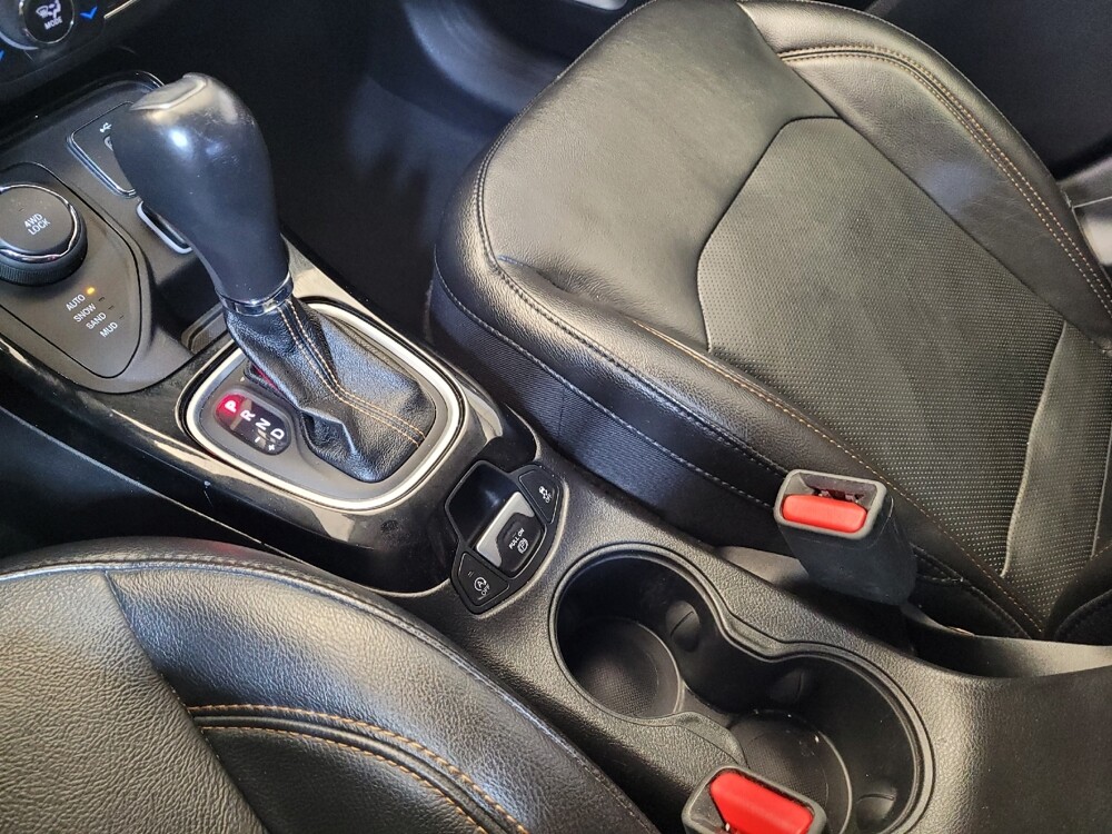 2020 Jeep Compass in Louisville, KY 40258 - 18133426 26