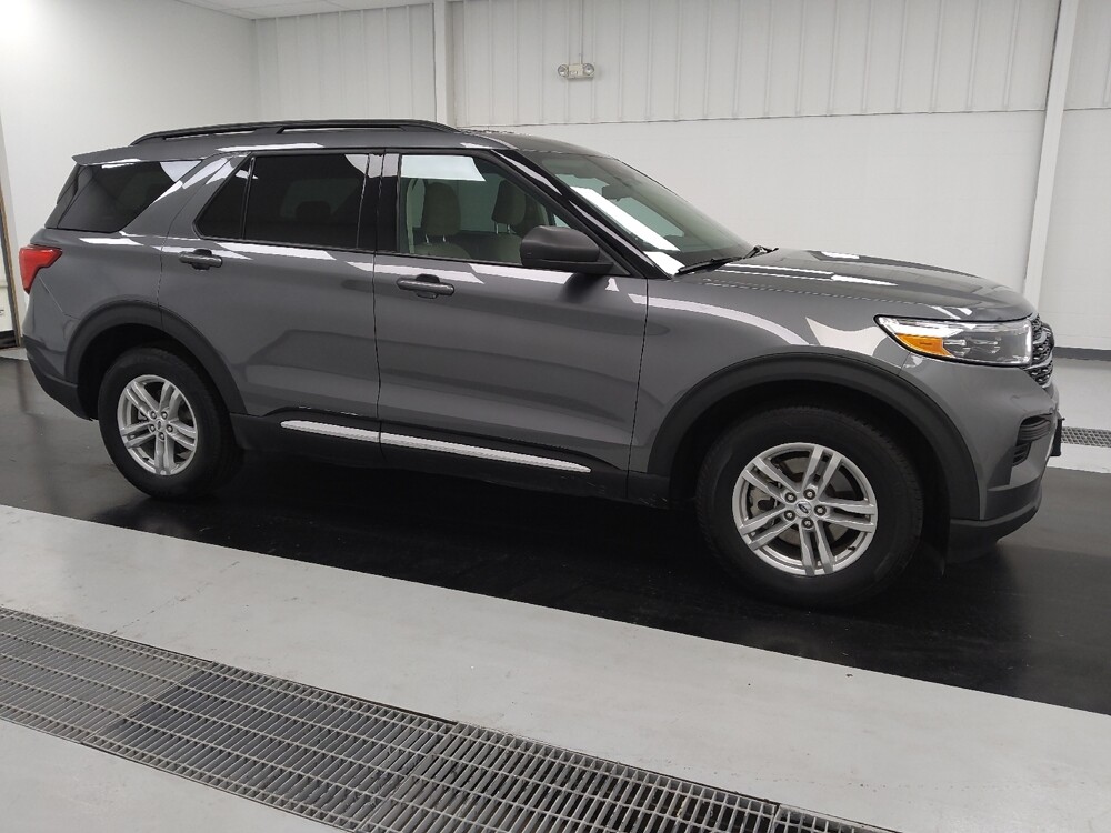 2022 Ford Explorer in St. Louis, MO 63125 - 18133427 11