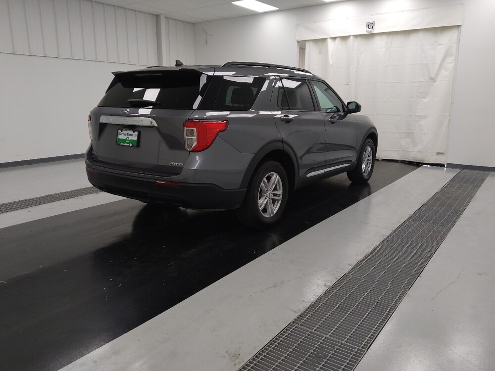 2022 Ford Explorer in St. Louis, MO 63125 - 18133427 9