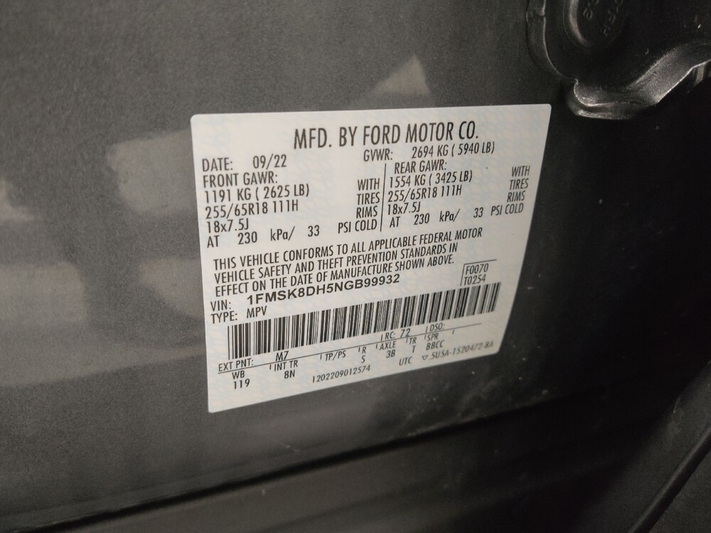 2022 Ford Explorer in St. Louis, MO 63125 - 18133427 33