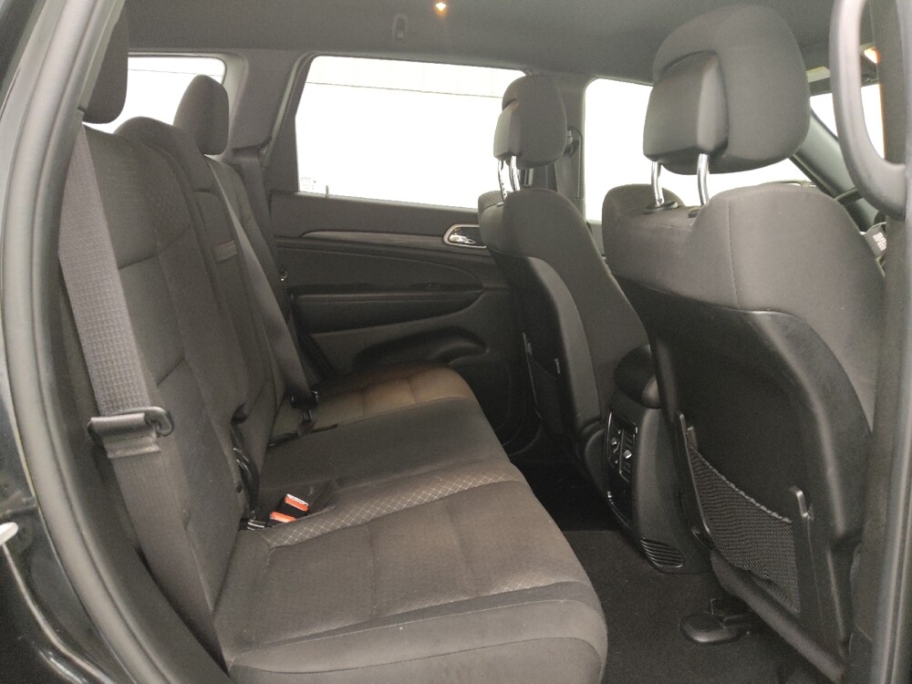 2019 Jeep Grand Cherokee in St. Louis, MO 63125 - 18133428 19