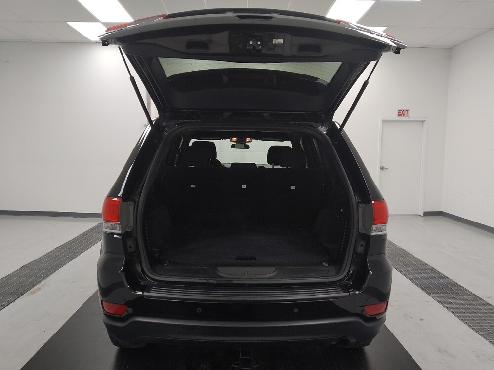 2019 Jeep Grand Cherokee in St. Louis, MO 63125 - 18133428 29