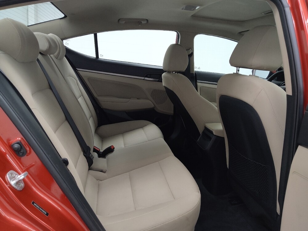 2017 Hyundai Elantra in St. Louis, MO 63125 - 18133429 19