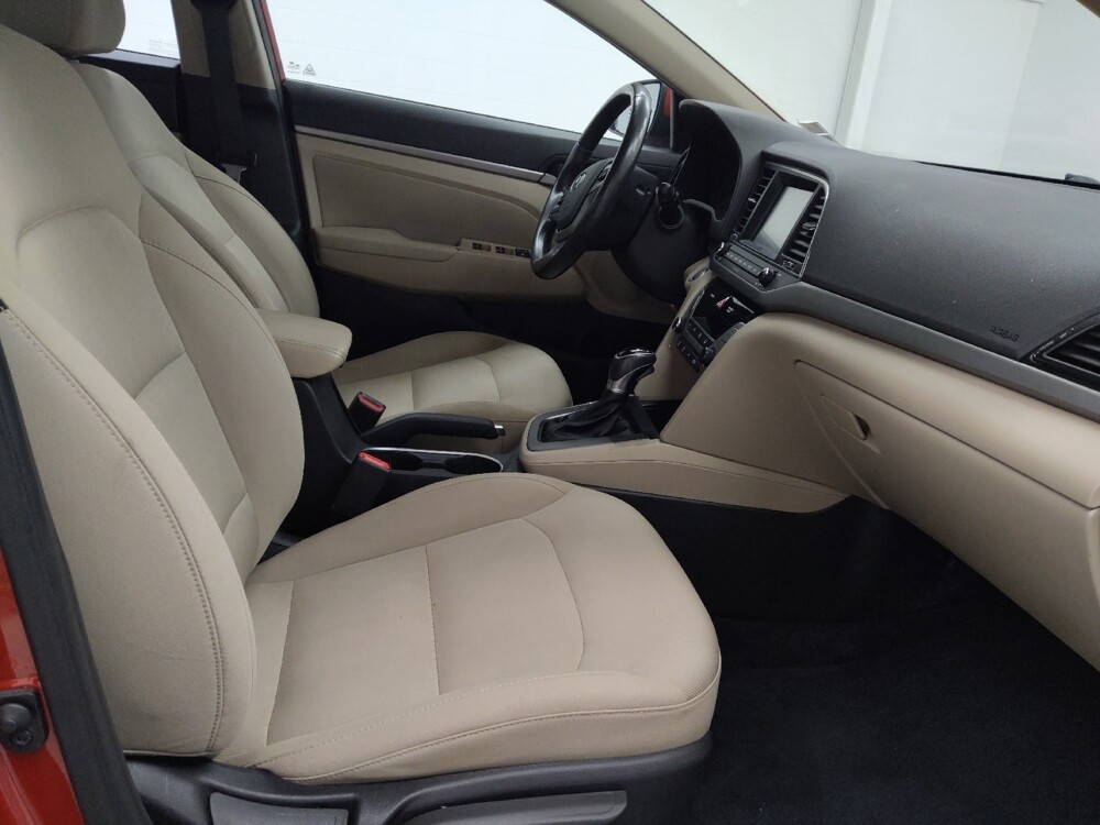 2017 Hyundai Elantra in St. Louis, MO 63125 - 18133429 21