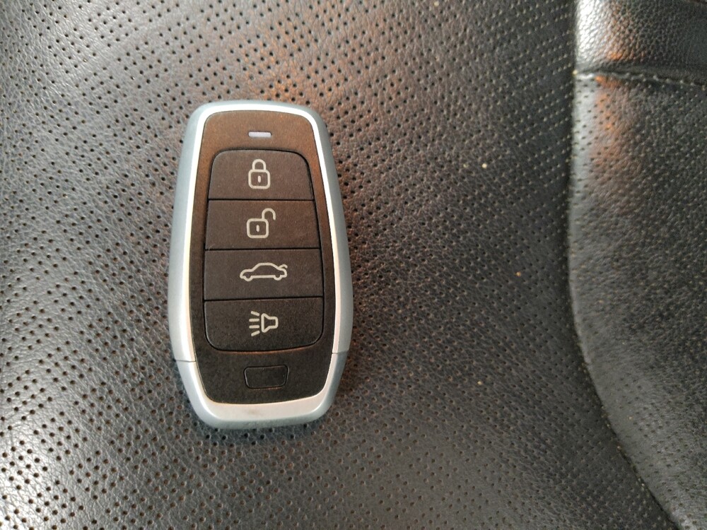 2019 Kia Optima in St. Louis, MO 63125 - 18133431 32