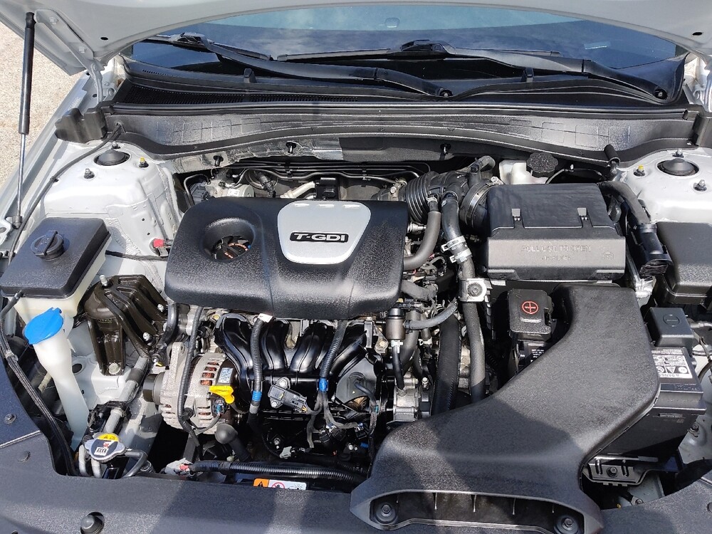 2019 Kia Optima in St. Louis, MO 63125 - 18133431 30