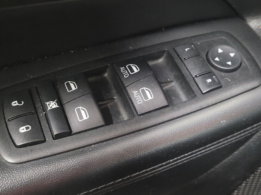 2015 Jeep Grand Cherokee in New Castle, DE 19720 - 18133433 27