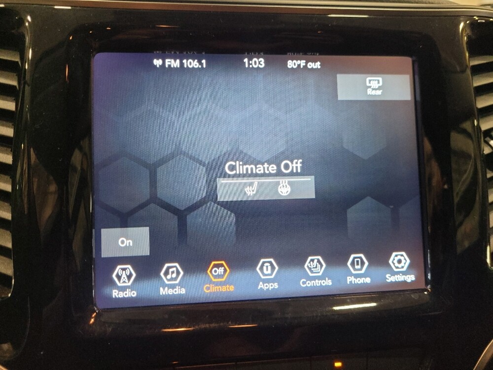 2019 Jeep Cherokee in Owings Mills, MD 21117 - 18133435 25