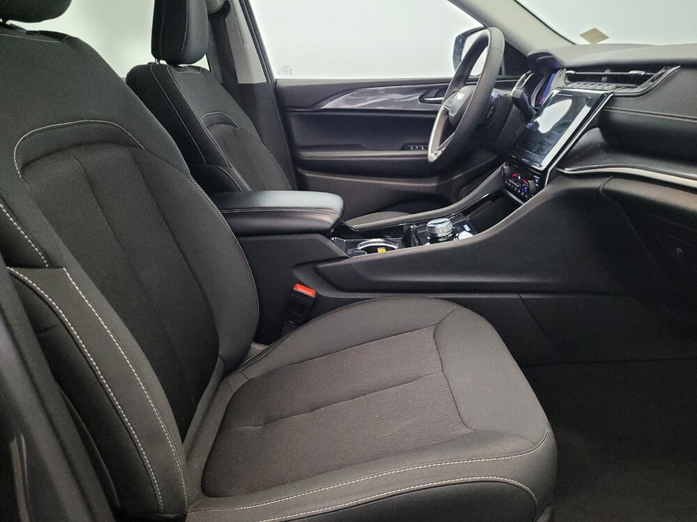 2023 Jeep Grand Cherokee L in Williamstown, NJ 8094 - 18133437 21