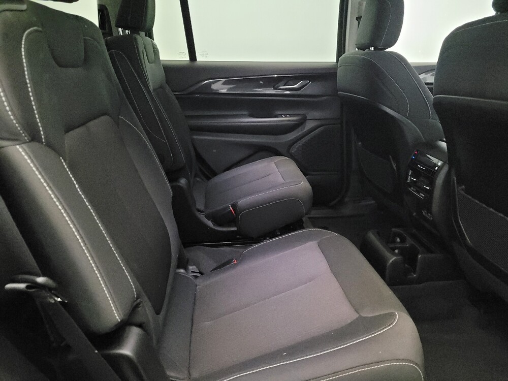 2023 Jeep Grand Cherokee L in Williamstown, NJ 8094 - 18133437 19