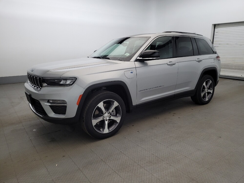 2023 Jeep Grand Cherokee in Williamstown, NJ 8094 - 18133438 2