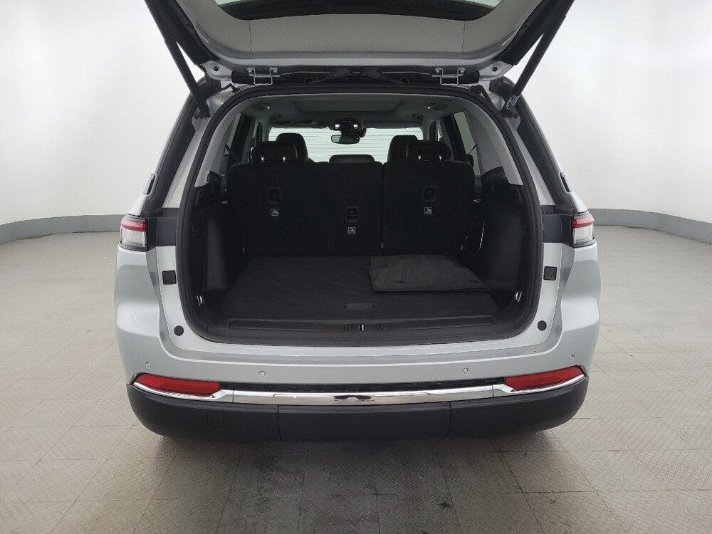 2023 Jeep Grand Cherokee in Williamstown, NJ 8094 - 18133438 29