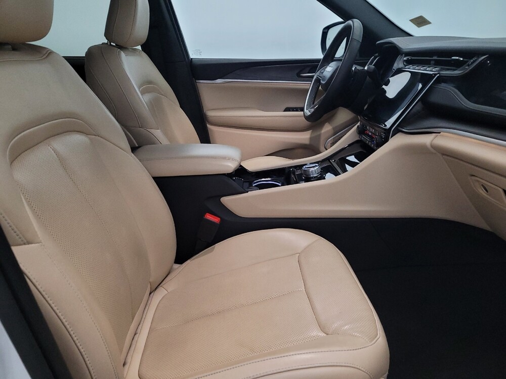 2023 Jeep Grand Cherokee in New Castle, DE 19720 - 18133440 21