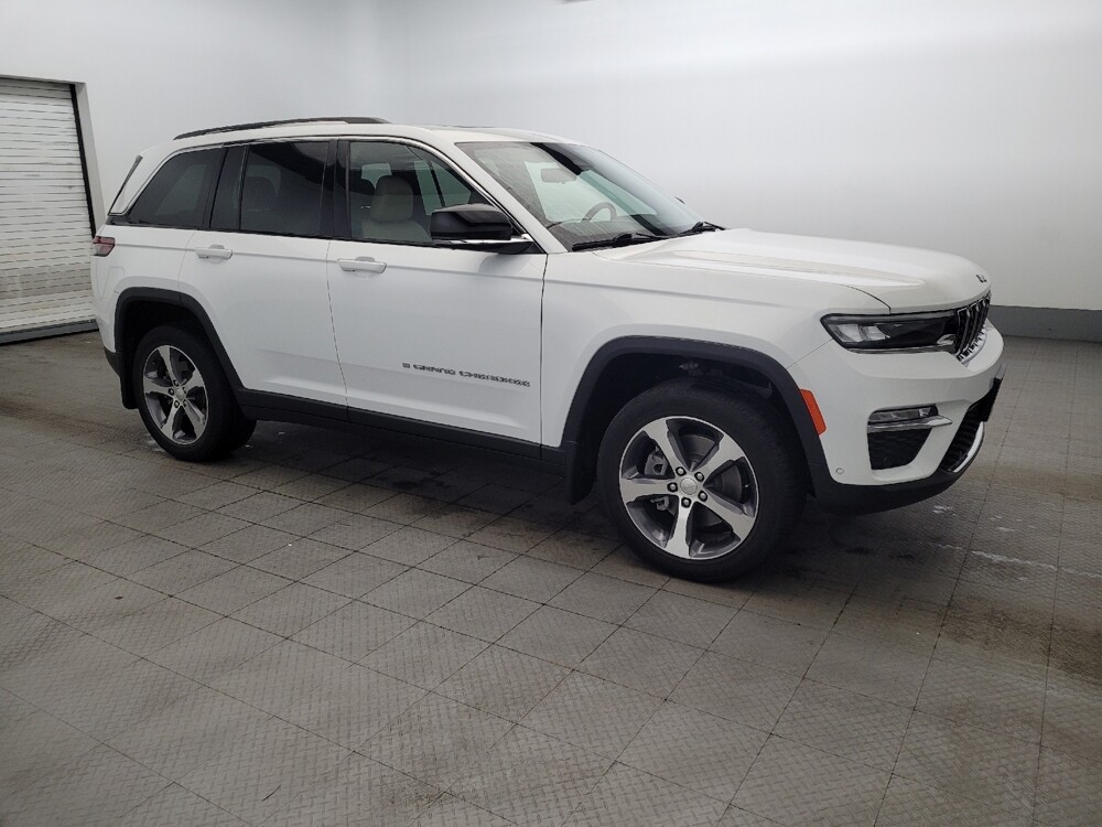 2023 Jeep Grand Cherokee in New Castle, DE 19720 - 18133440 11