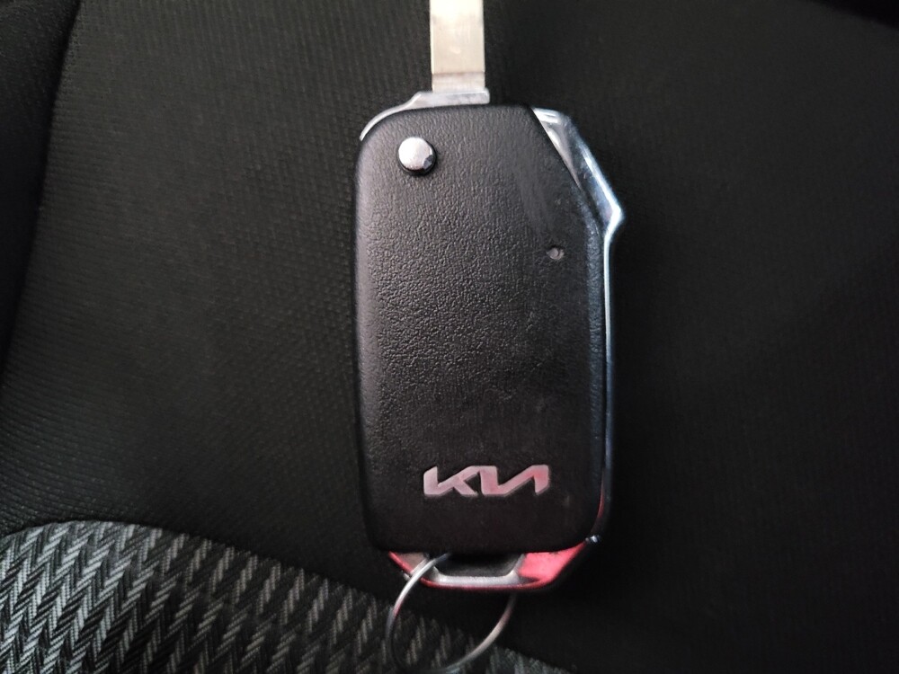 2022 Kia Sorento in Woodbridge, VA 22191 - 18133442 32