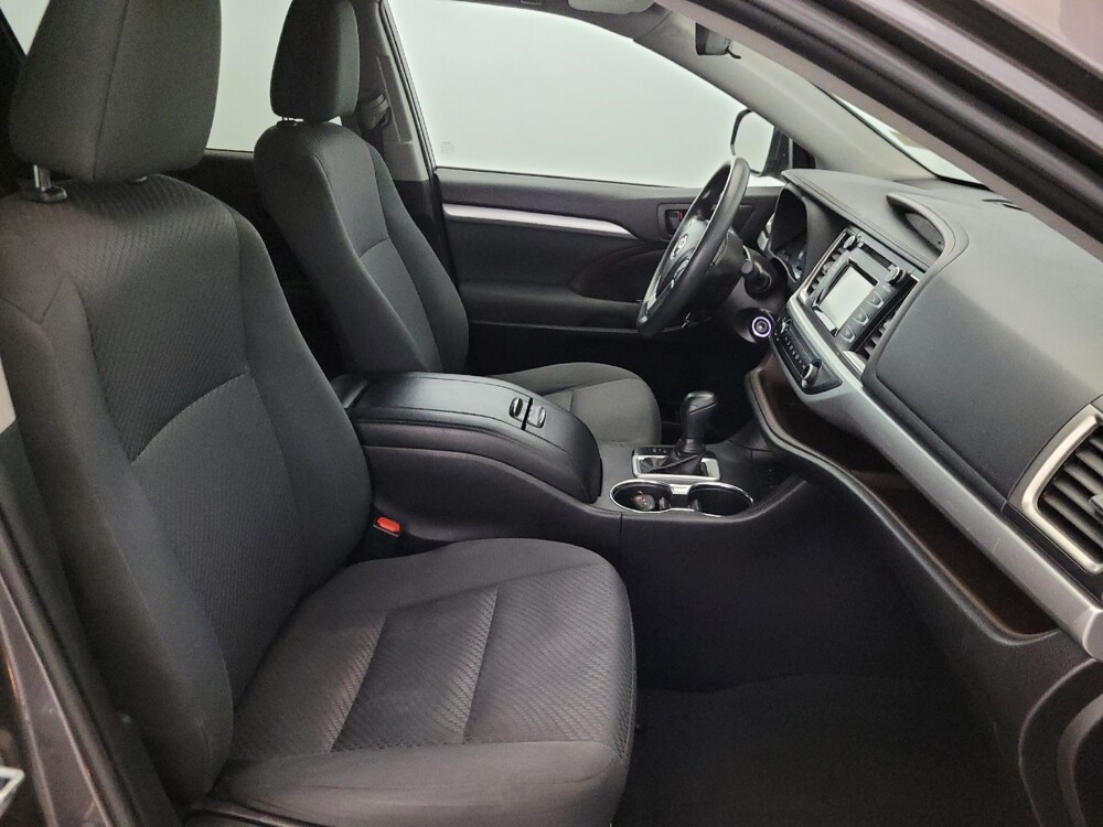 2019 Toyota Highlander in Williamstown, NJ 8094 - 18133447 21