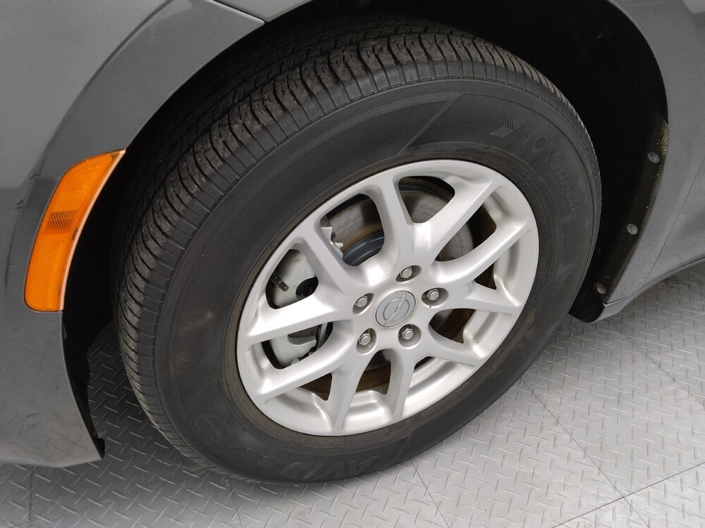 2017 Chrysler Pacifica in Gladstone, MO 64118 - 18133449 31