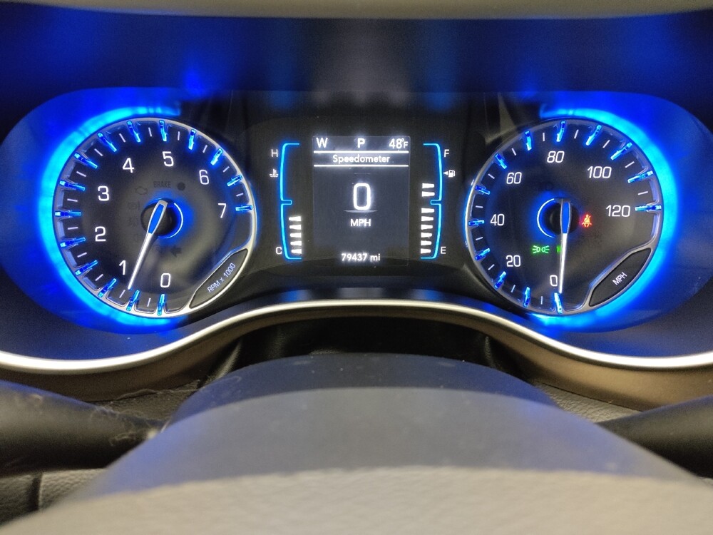 2017 Chrysler Pacifica in Gladstone, MO 64118 - 18133449 23