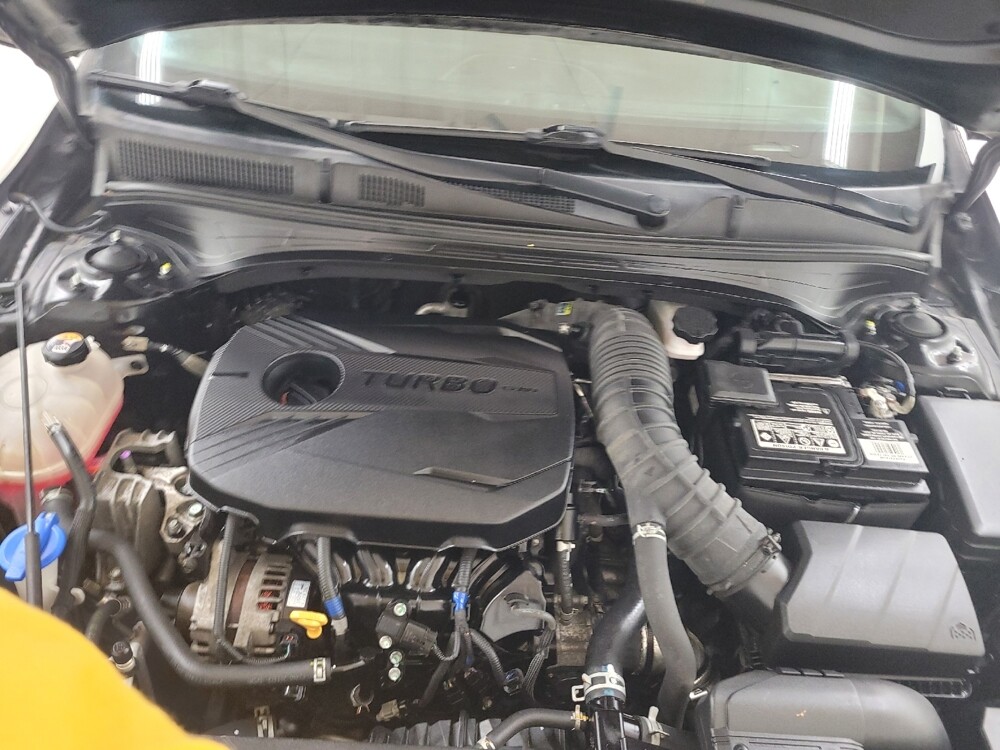 2021 Kia Forte in St. Louis, MO 63136 - 18133450 30